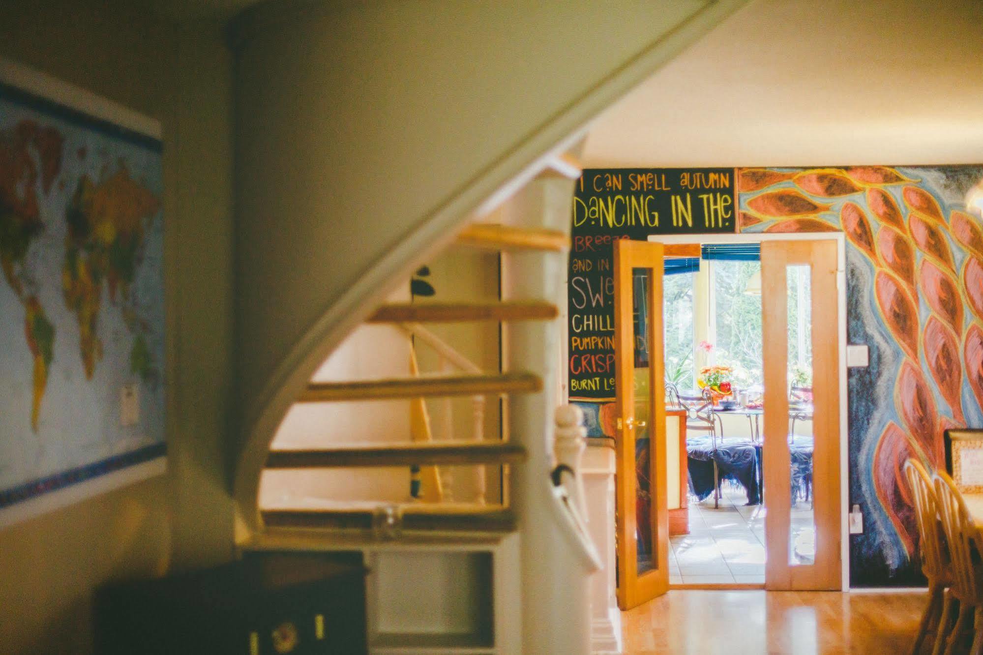 Tall Trees Bed & Breakfast ปรินซ์รูเพิร์ต ภายนอก รูปภาพ