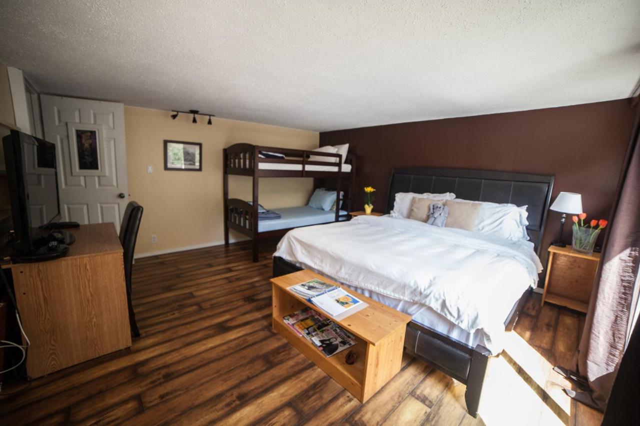 Tall Trees Bed & Breakfast ปรินซ์รูเพิร์ต ภายนอก รูปภาพ