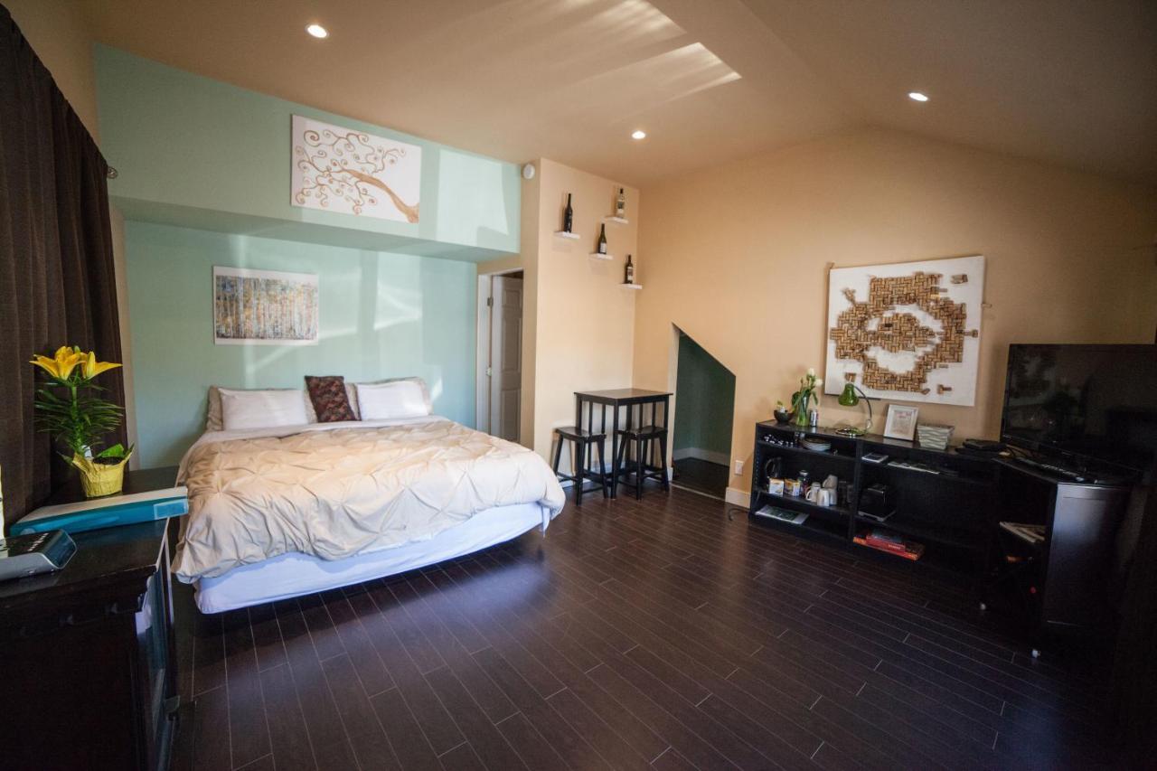 Tall Trees Bed & Breakfast ปรินซ์รูเพิร์ต ภายนอก รูปภาพ